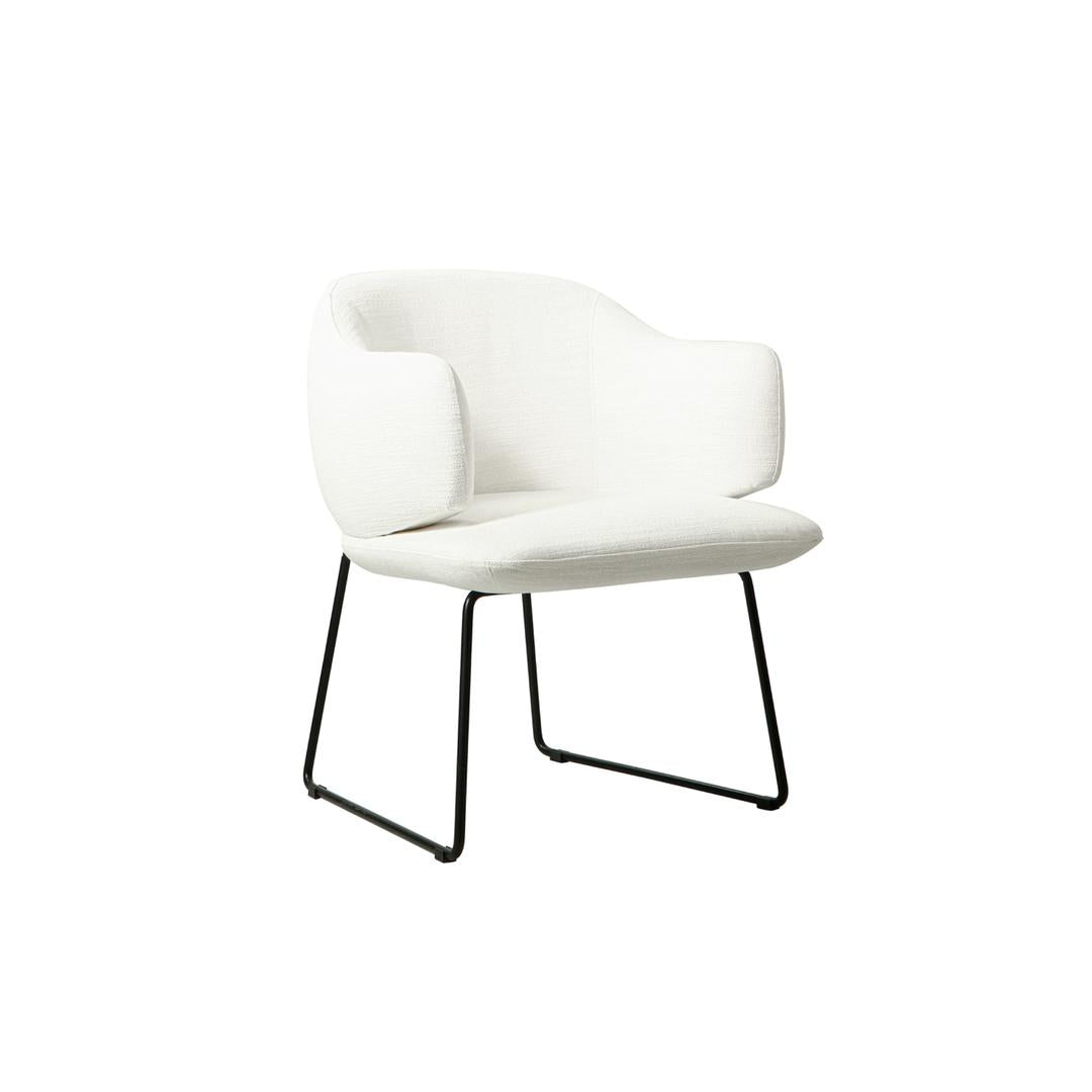 FORMA CHAIR - WHITE/ BLACK
